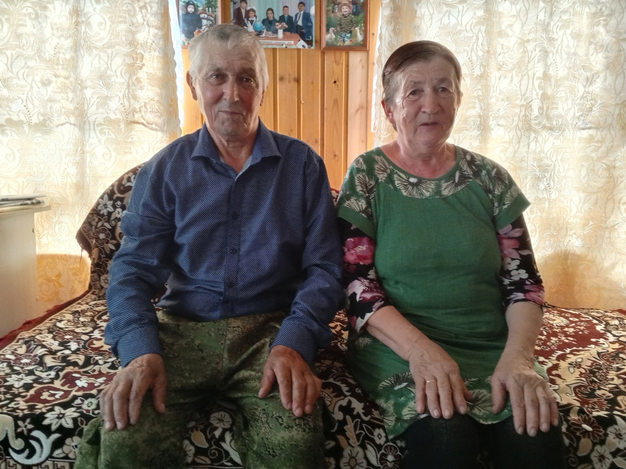 Аңлашып, киңәшләшеп яшәгәндә