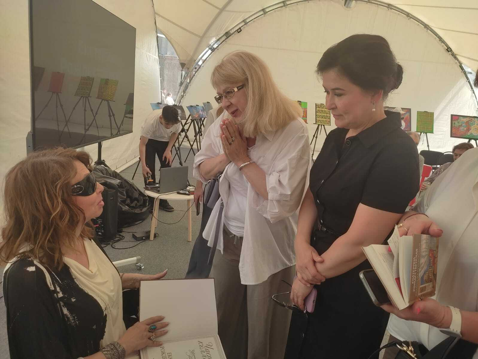 Екатерина Рождественская: “Хыялга бирелеп яшәү генә аз ул...”